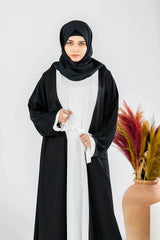 Reem - Black & White