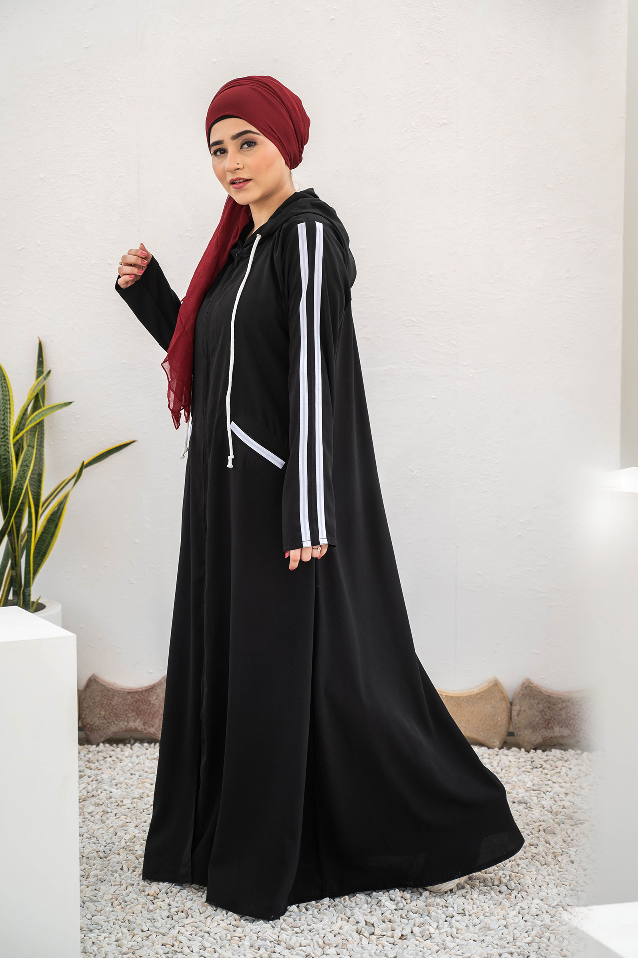 Modest Hoodie Abaya – Black