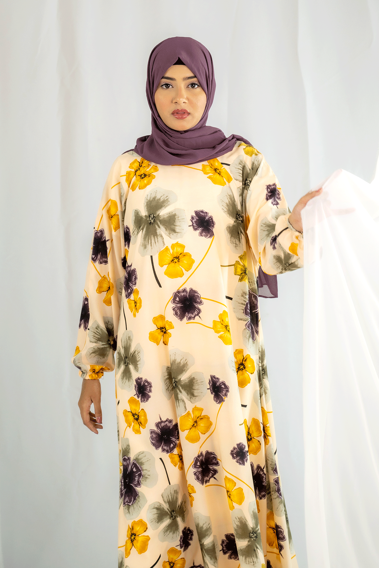Nashwa P2 - Pirnted Maxi Abaya