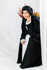 Reem - Black & White