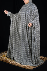 Namaz Chadar - Black and White