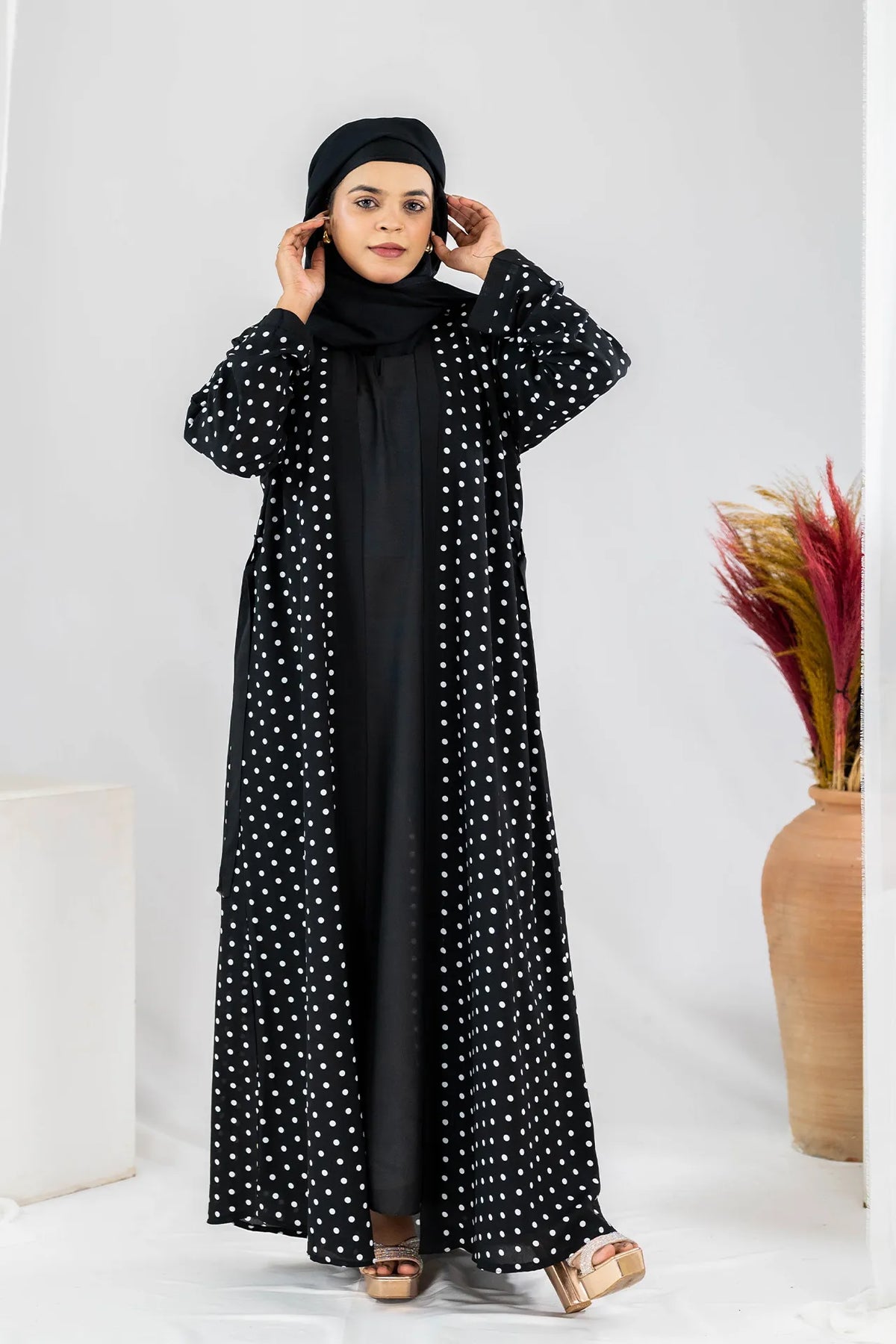 Bahaar - Black Polka Dots