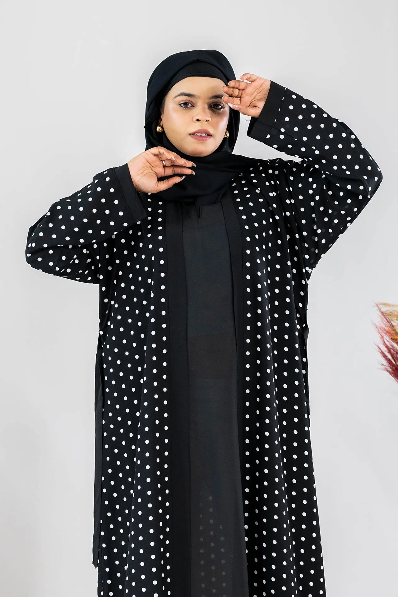 Bahaar - Black Polka Dots