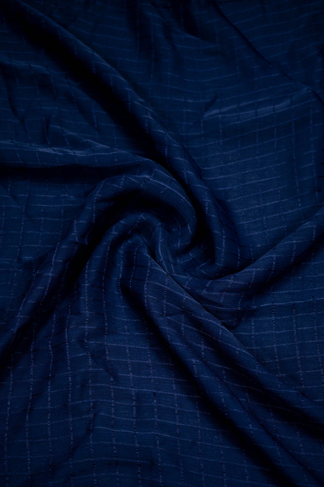 Cubical Textured Georgette Staller