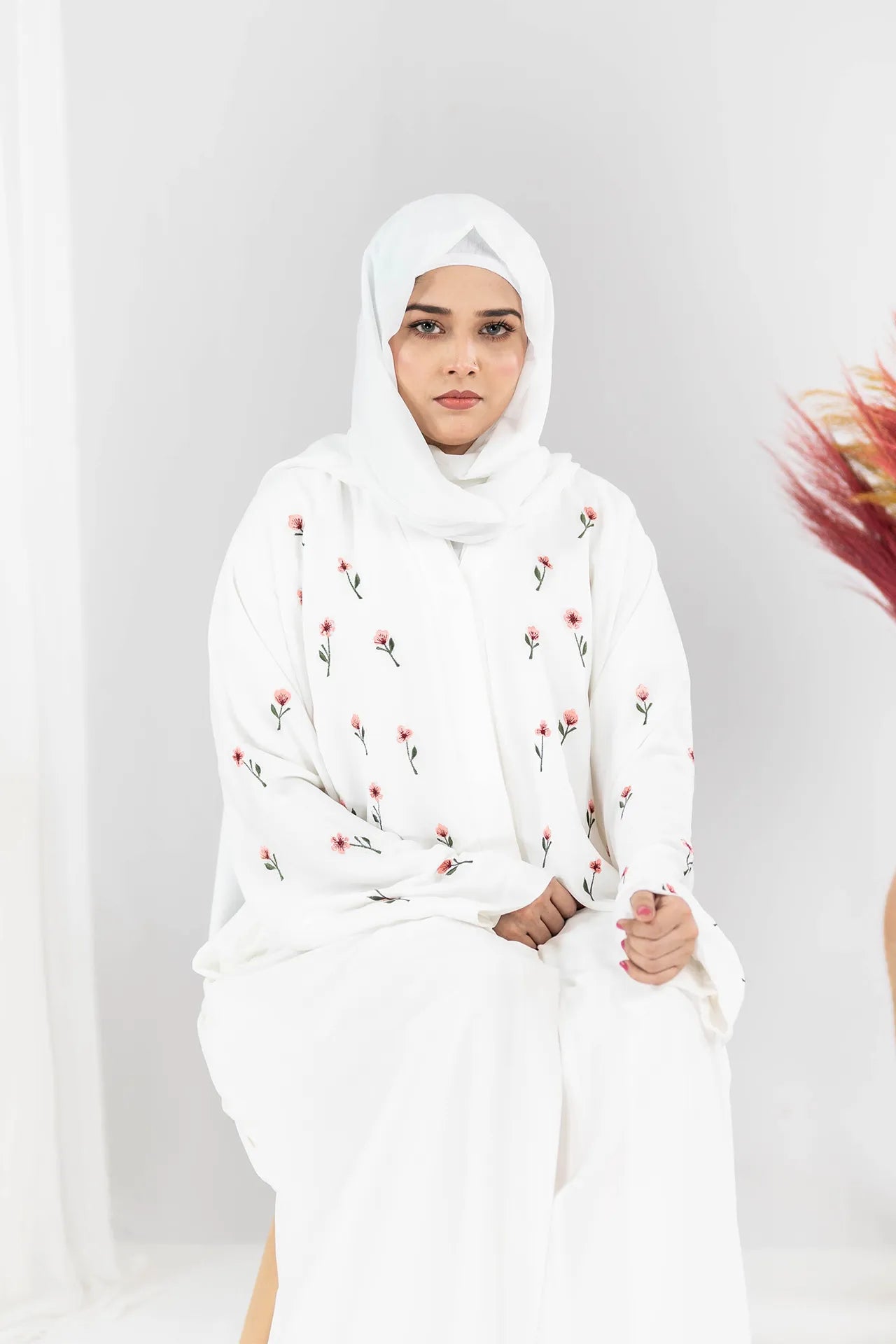 Noor - White Floral Embroidered Abaya