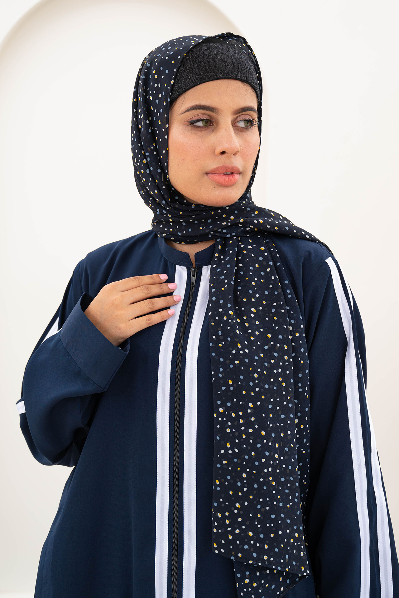 Striped Zipper Abaya - Navy Blue