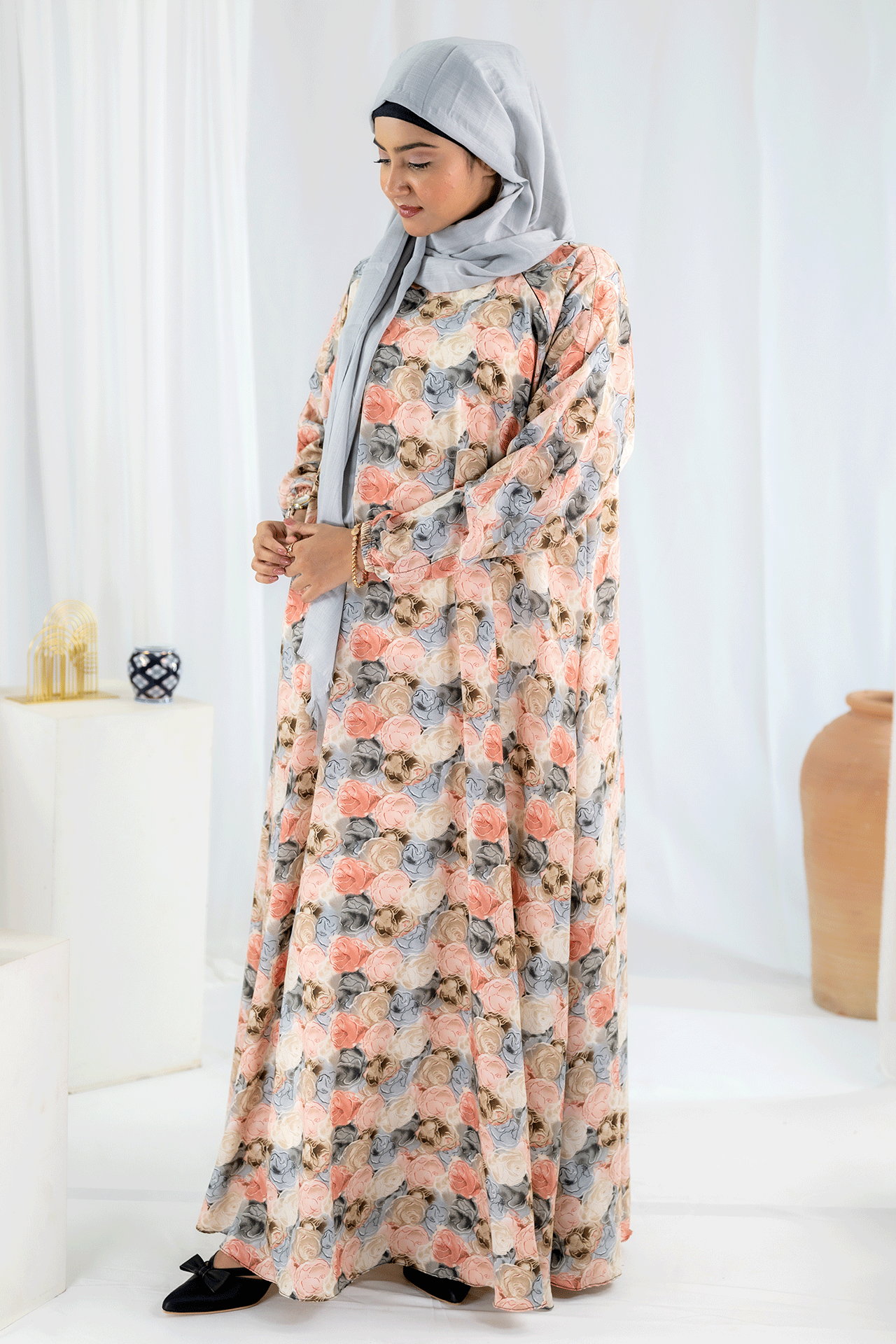 Nashwa P6 - Pirnted Maxi Abaya