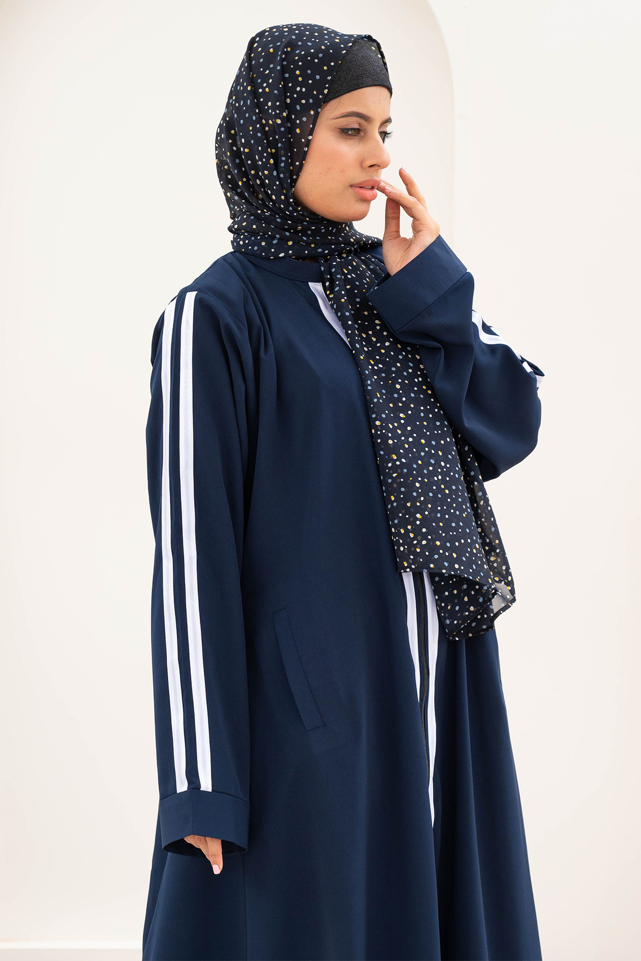 Striped Zipper Abaya - Navy Blue