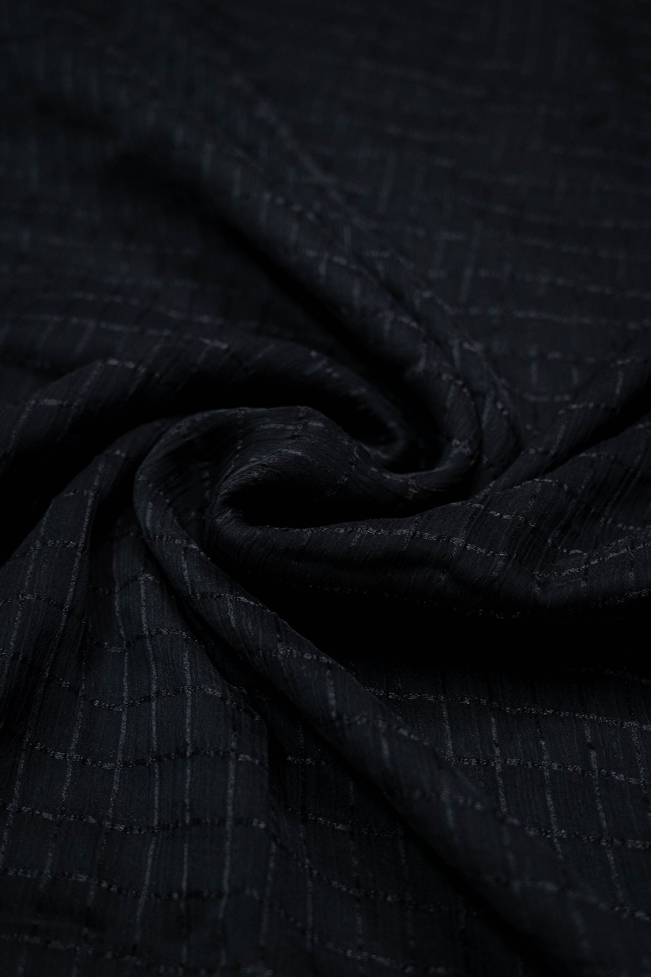 Cubical Textured Georgette Staller