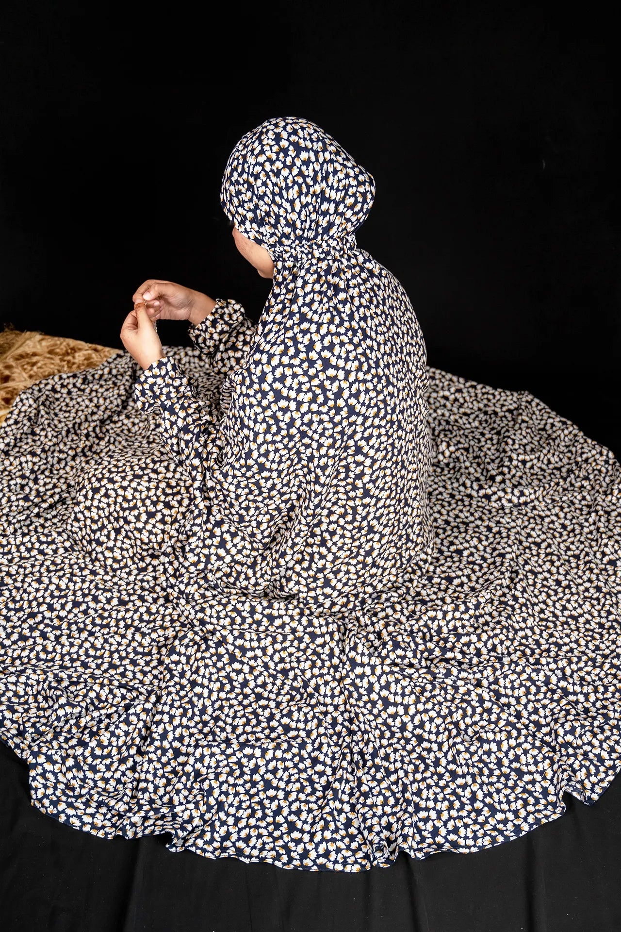Namaz Chadar - Navy Floral