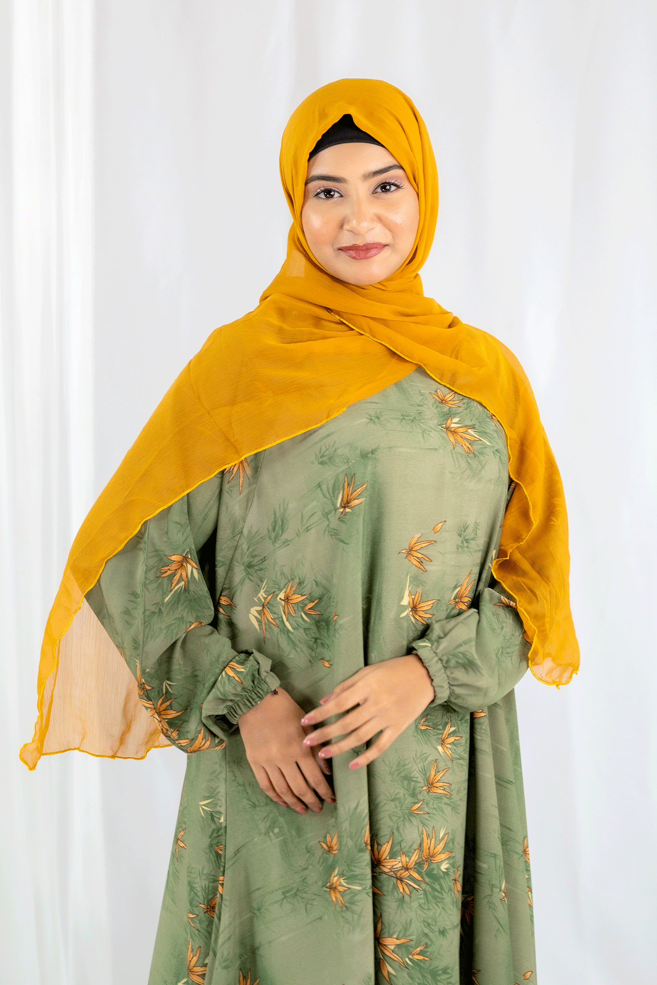 Nashwa P9 - Pirnted Maxi Abaya