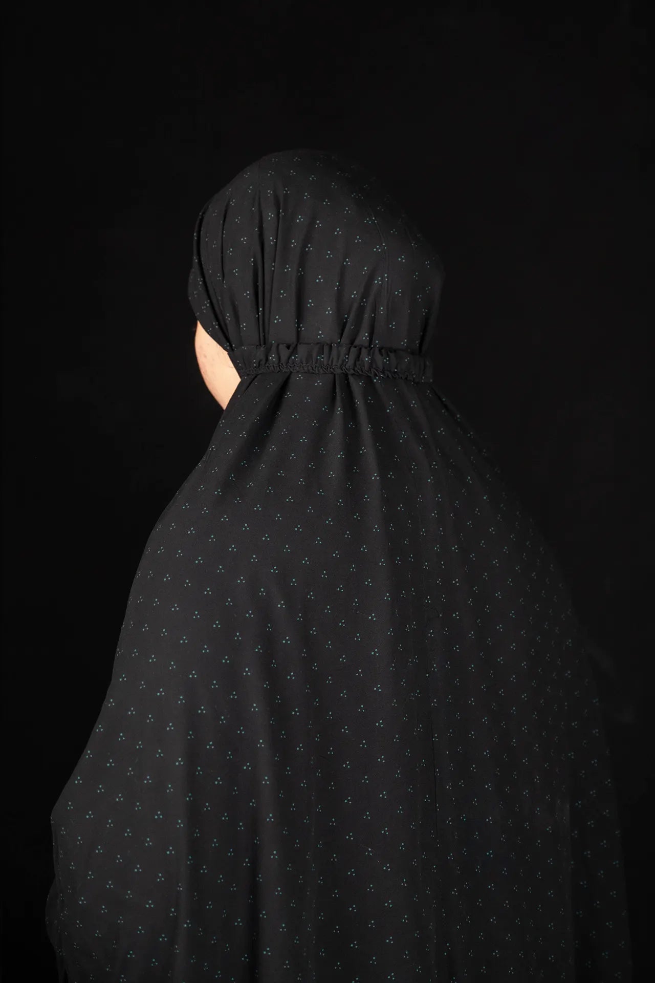 Namaz Chadar - Black Dotted