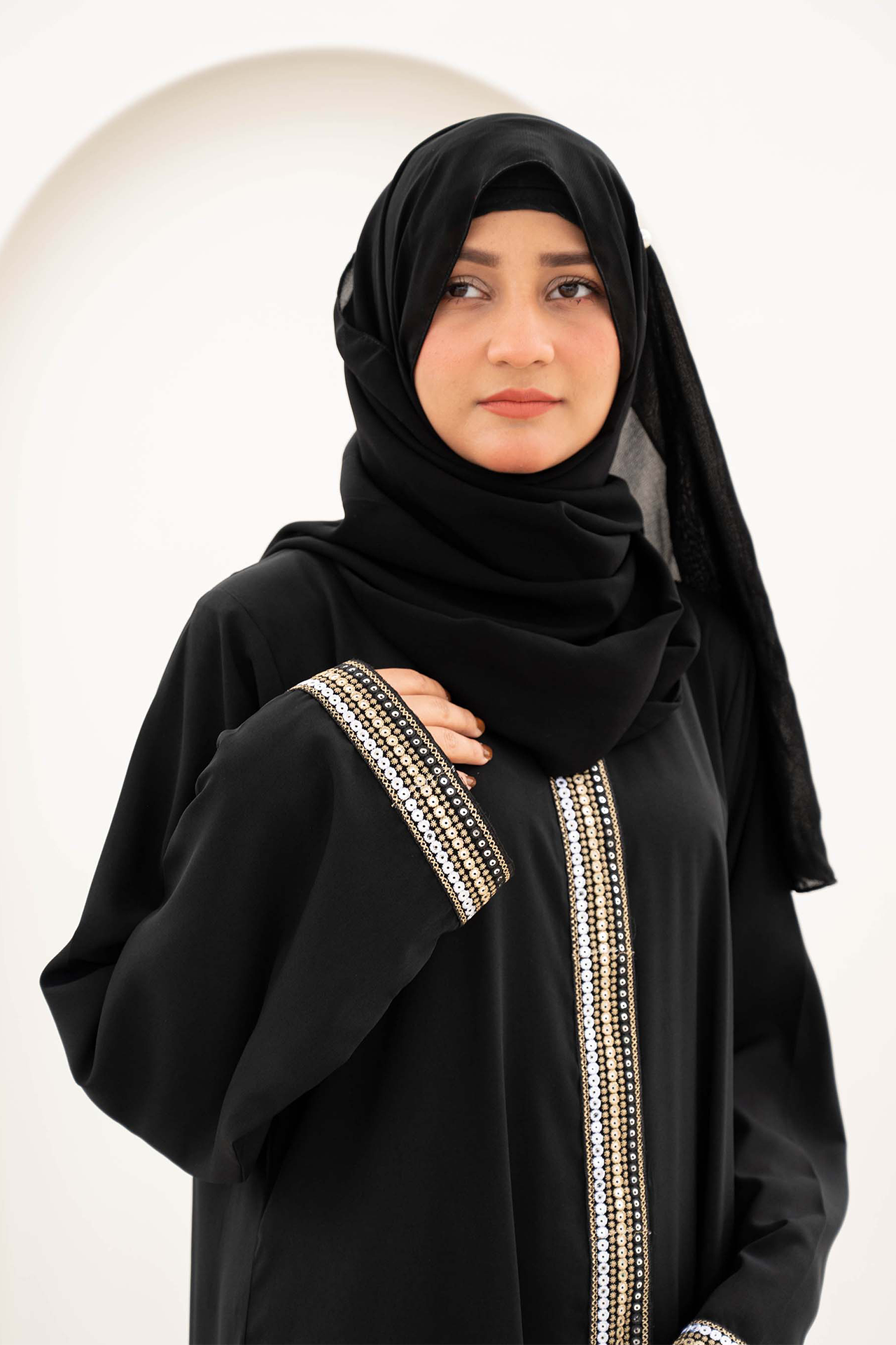 Noir Gown Abaya - Black