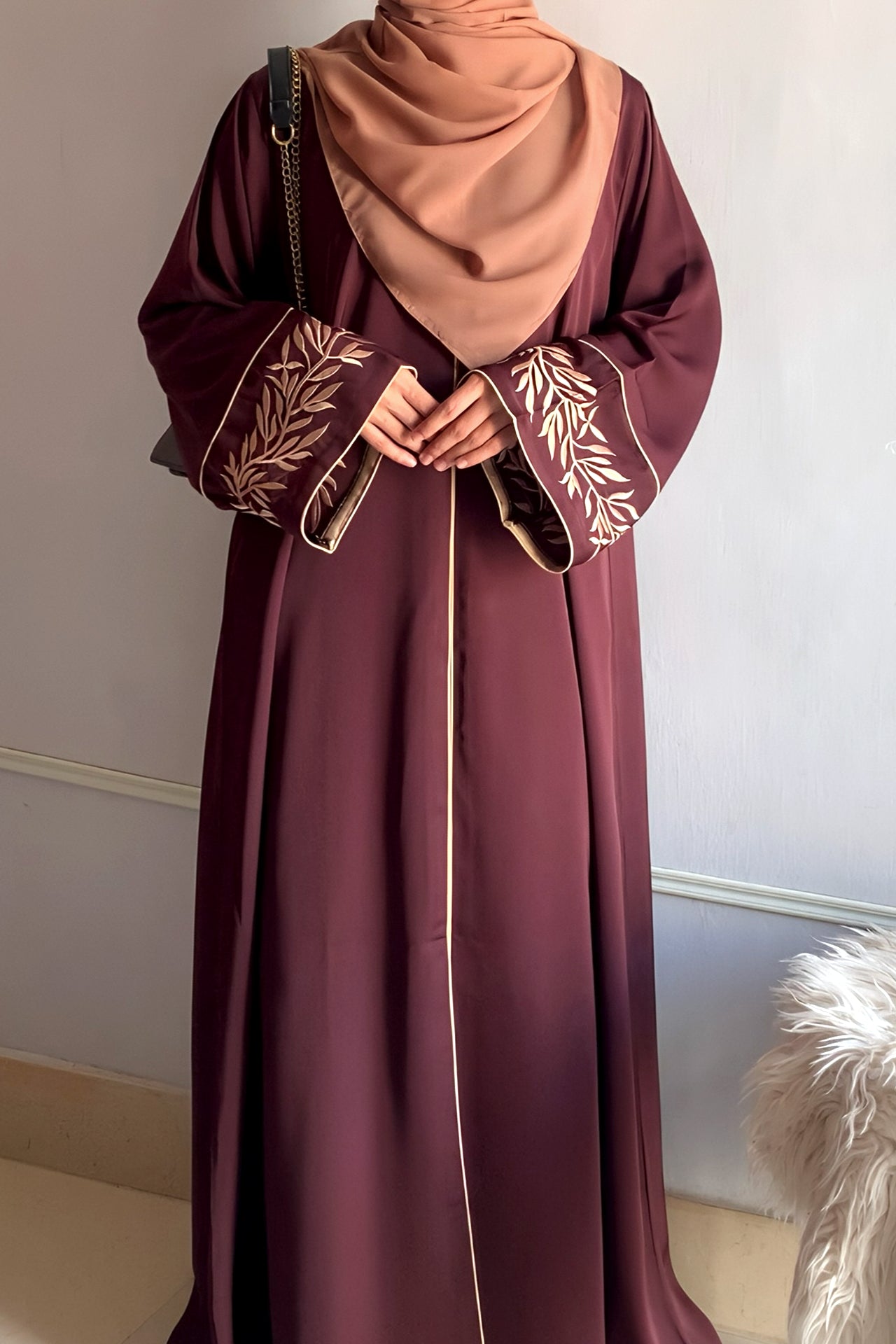Arwa - Maroon