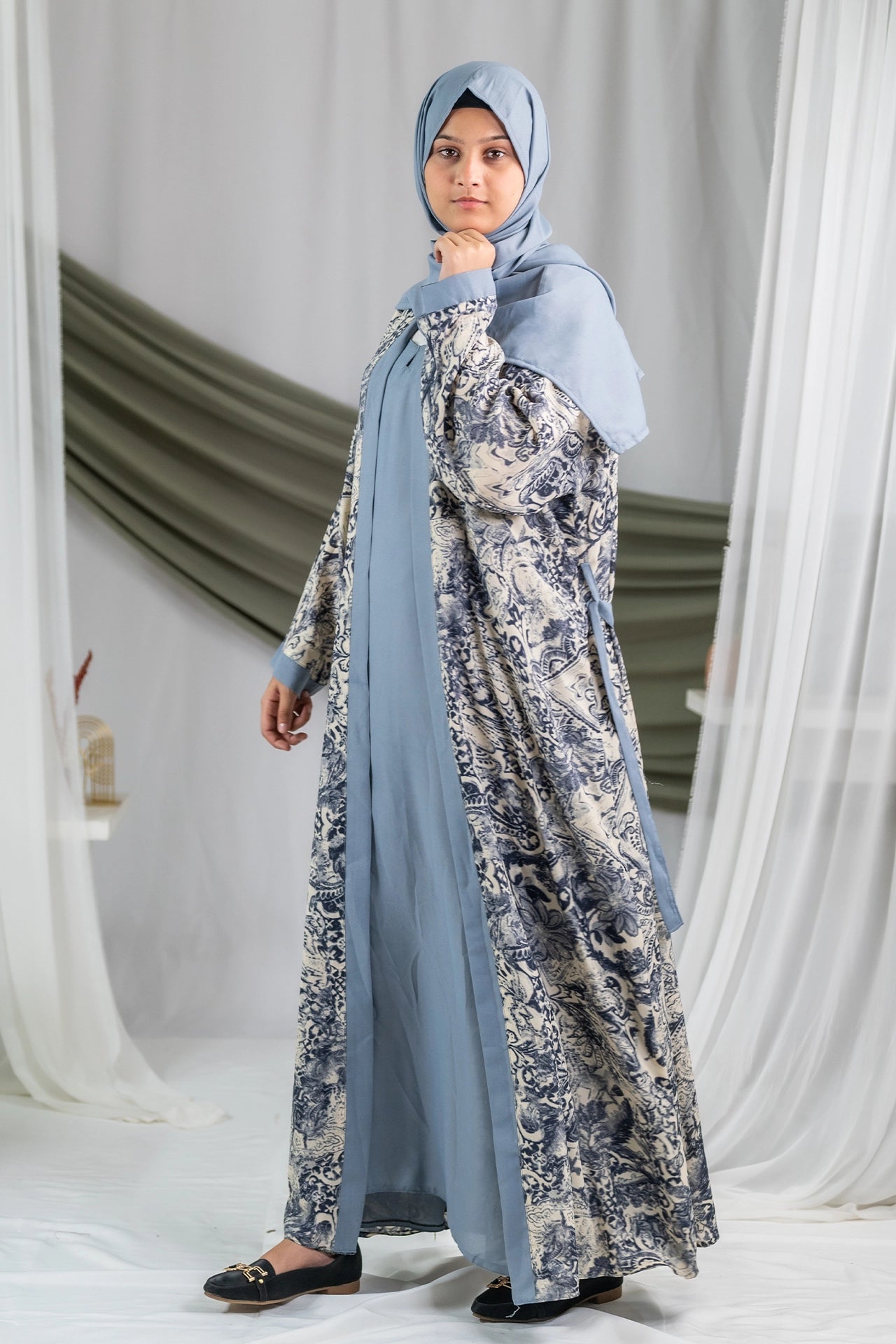 Bahaar 2.0 - Sky Blue Wave Textured Printed Flapped