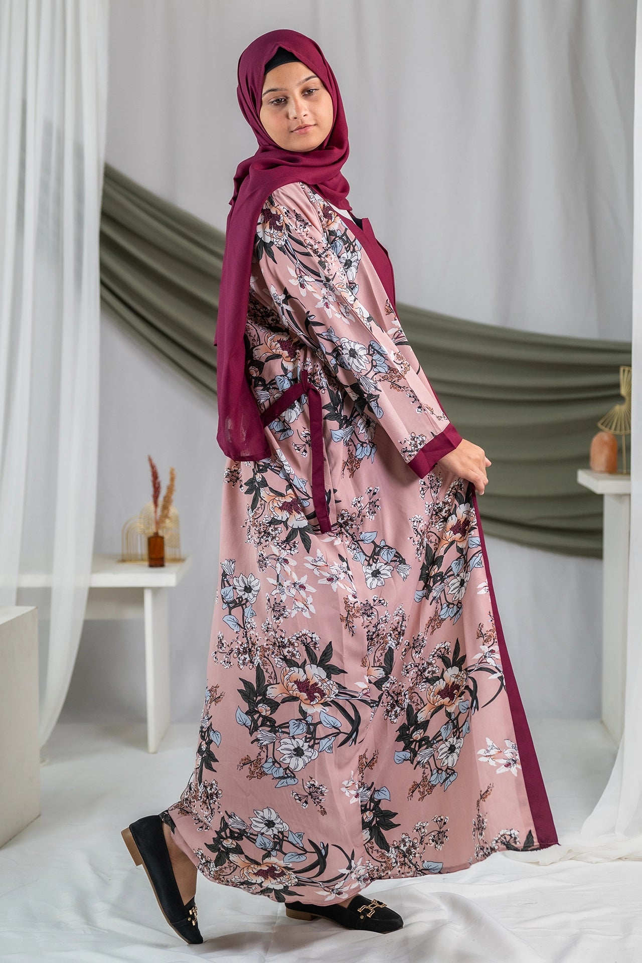 Bahaar 2.0 - Light Pink Printed Flowered Flapped