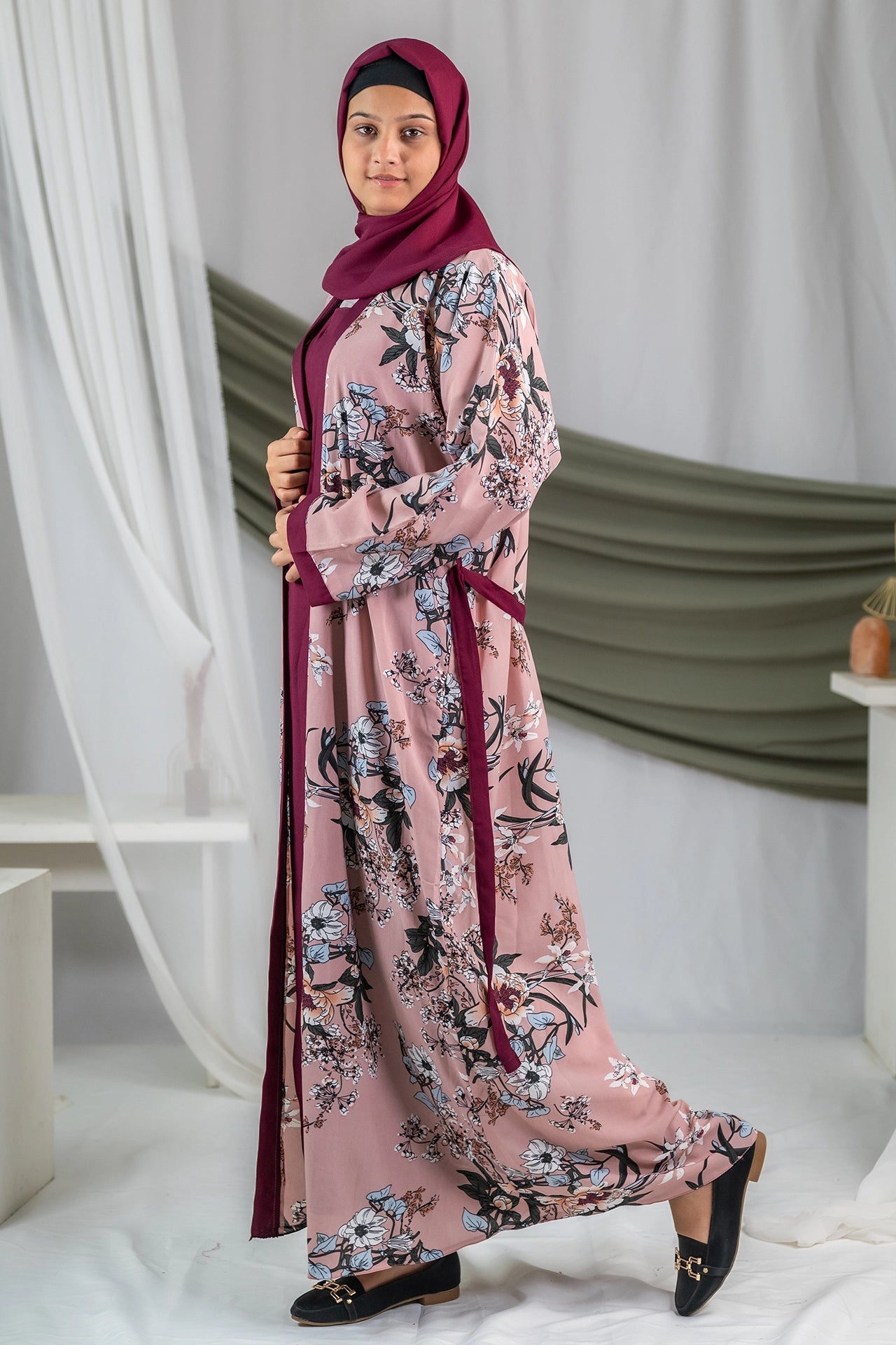 Bahaar 2.0 - Light Pink Printed Flowered Flapped