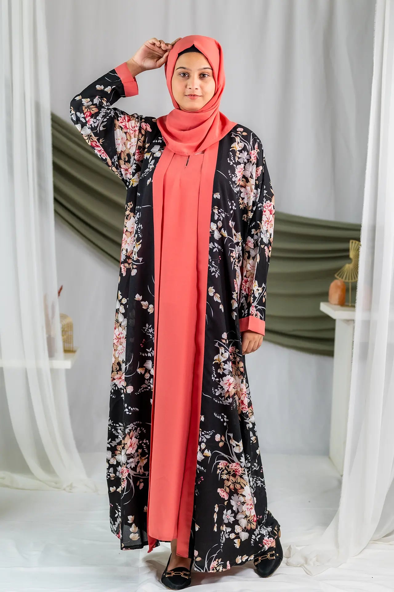 Bahaar 2.0 - Pink Flowered Printed Flapped