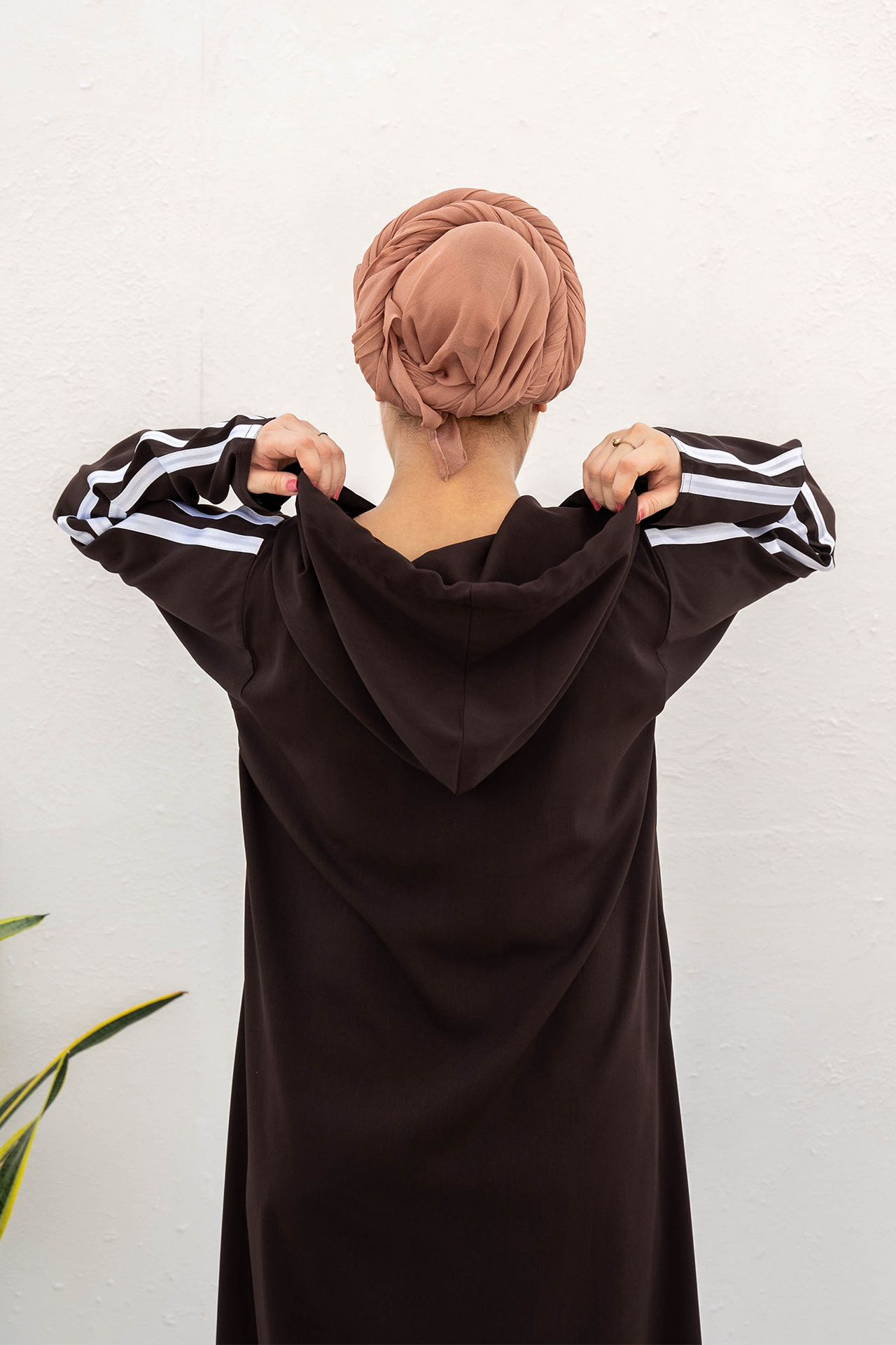 Modest Hoodie Abaya – Dark Choco