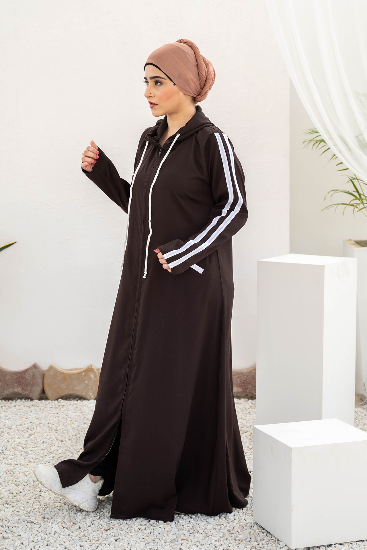Modest Hoodie Abaya – Dark Choco