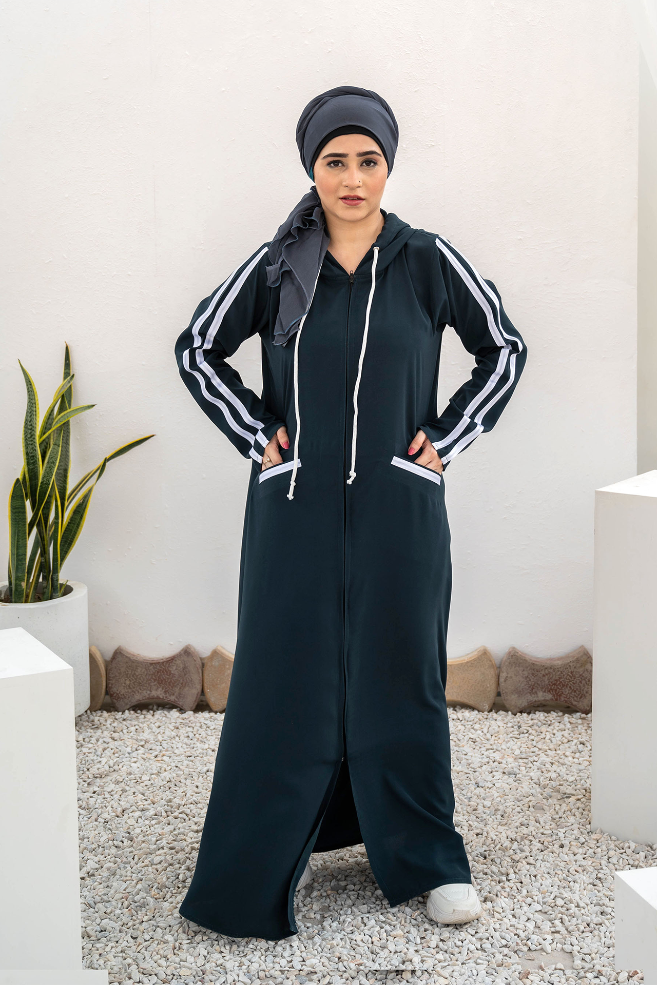 Modest Hoodie Abaya – Deep Ocean