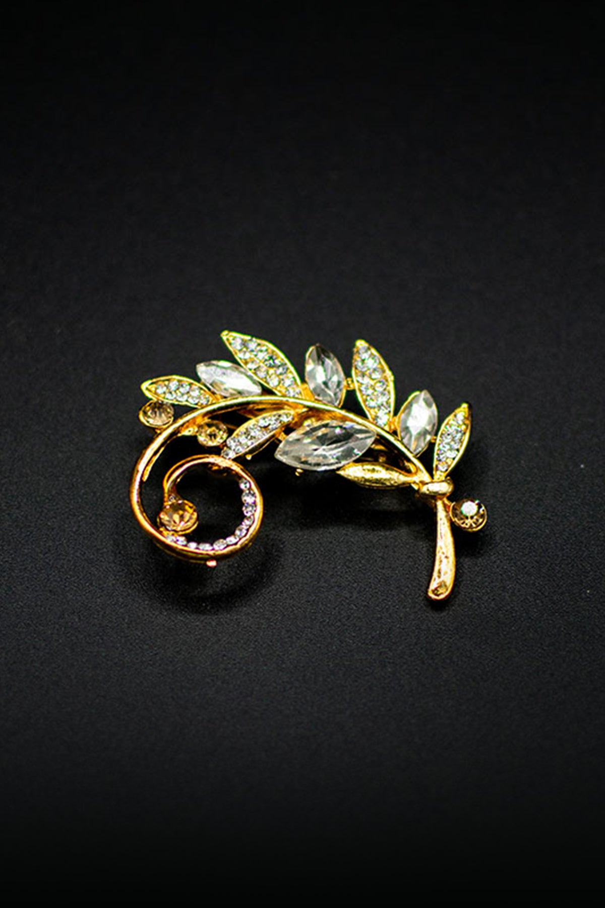 Crystal Lizard Brooch