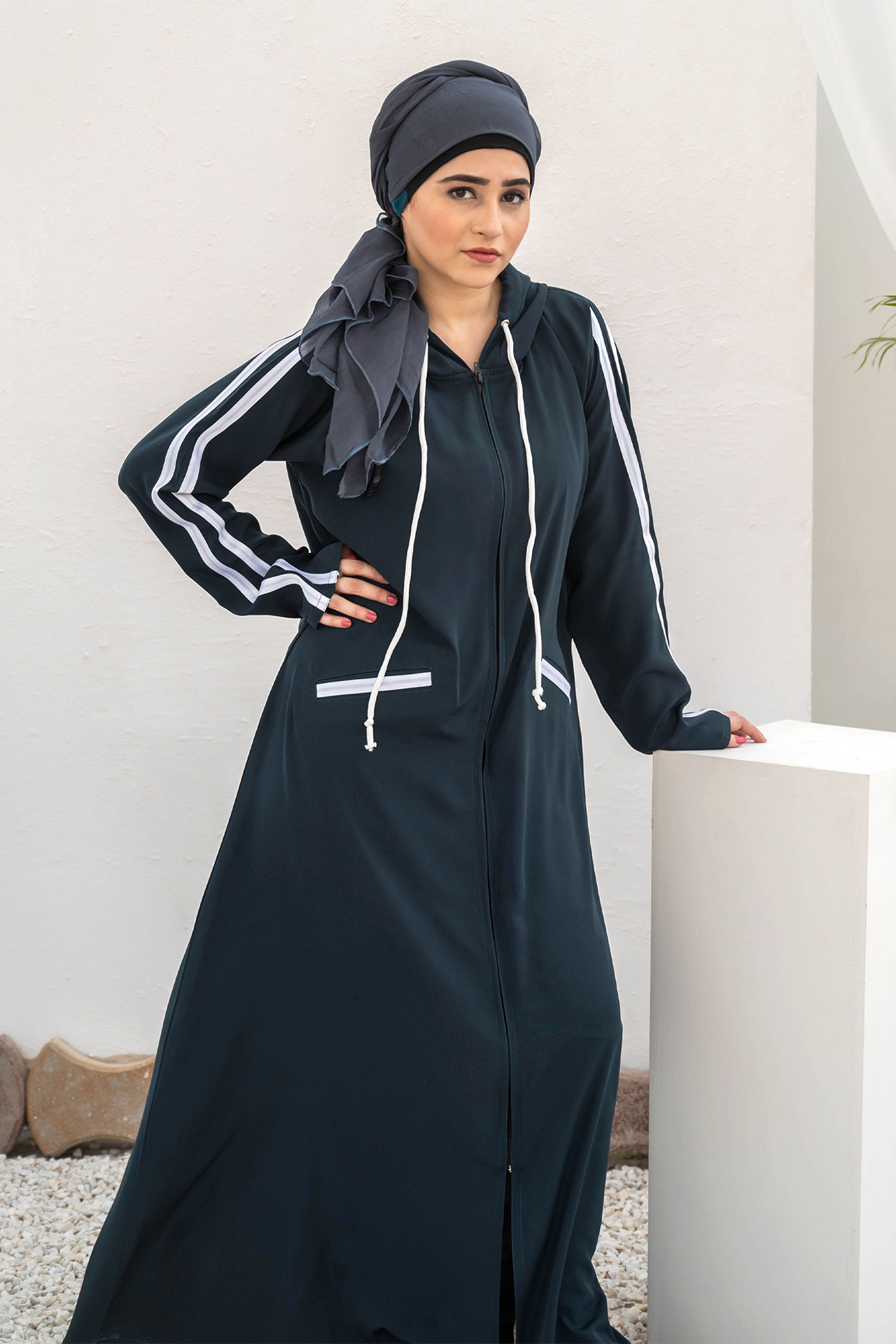 Modest Hoodie Abaya – Deep Ocean