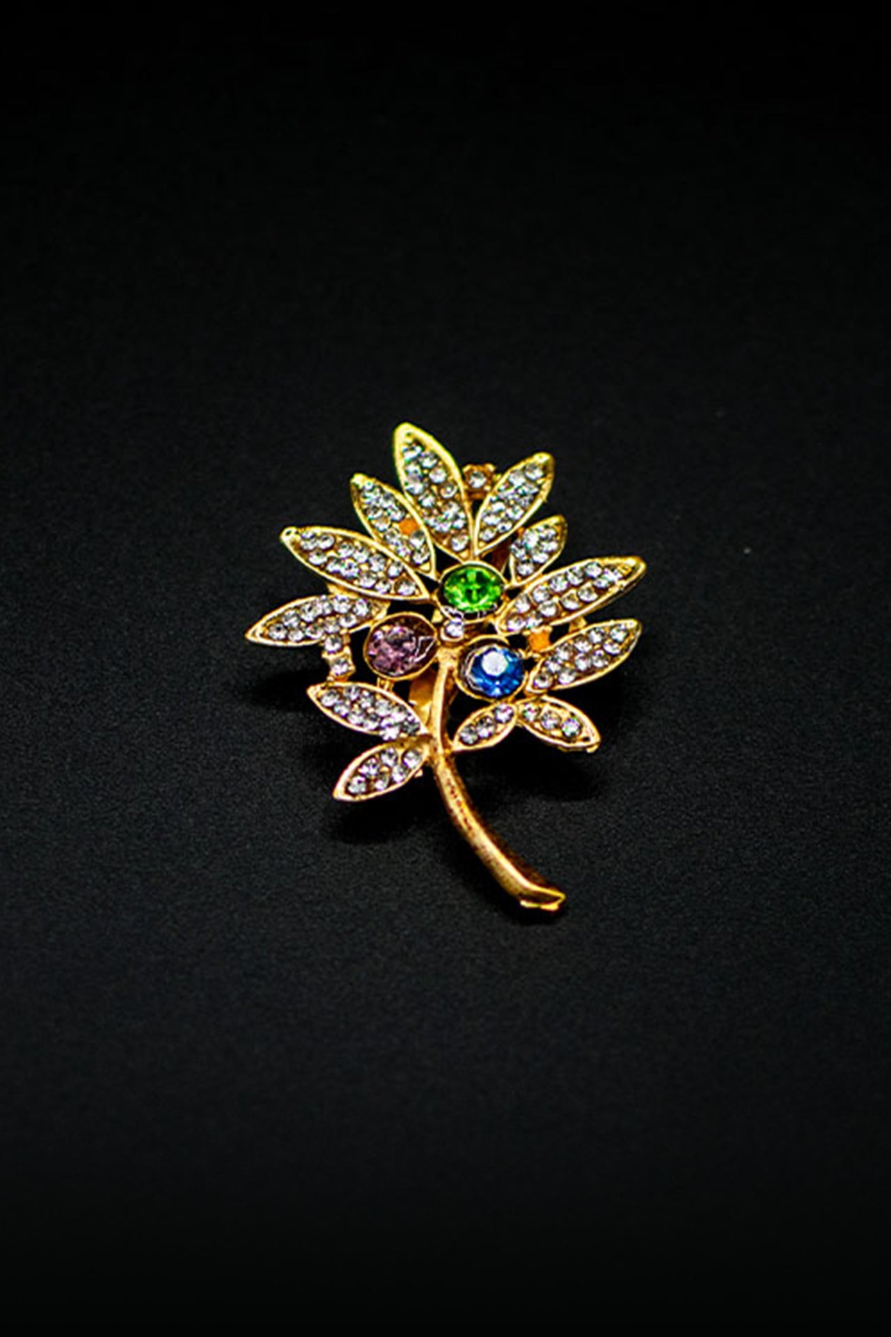 Stoned Leaf Brooch