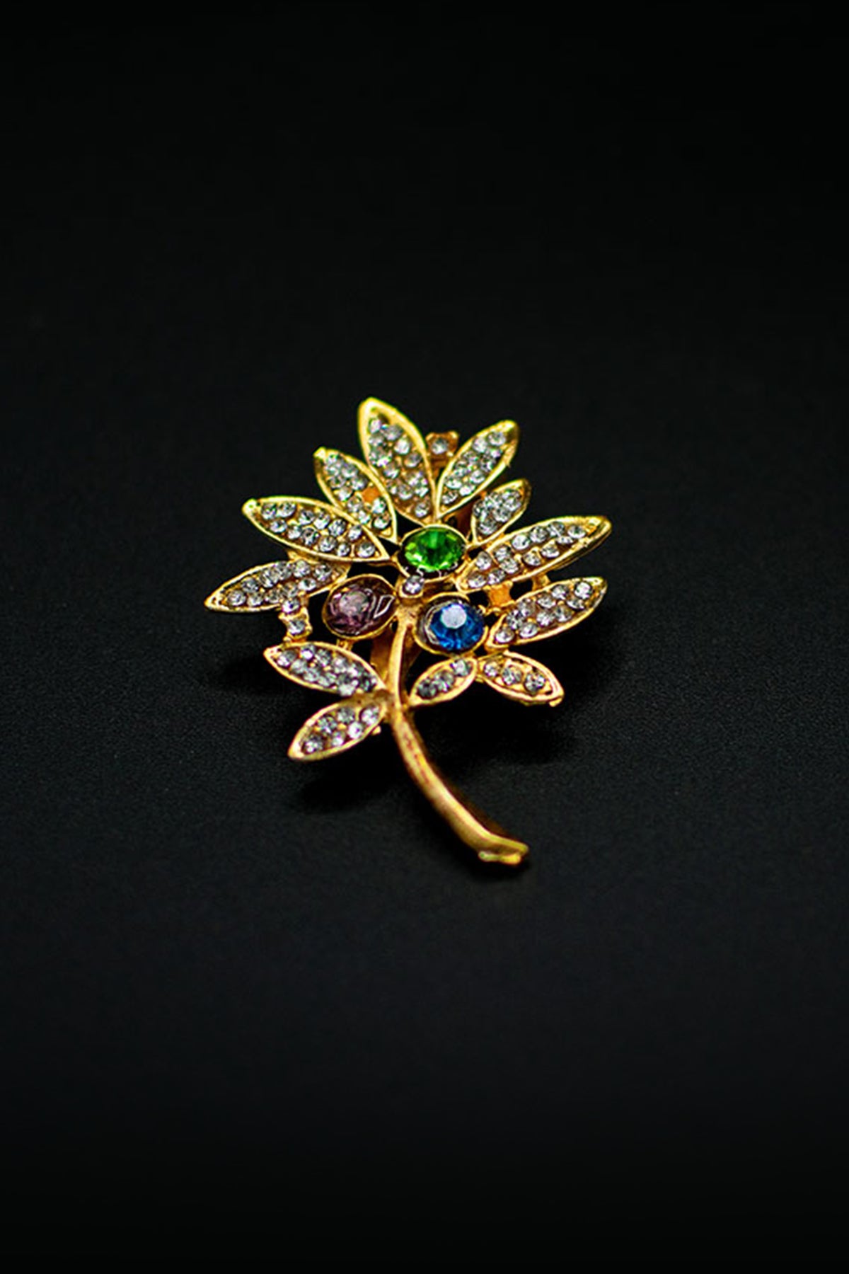 Stoned Leaf Brooch