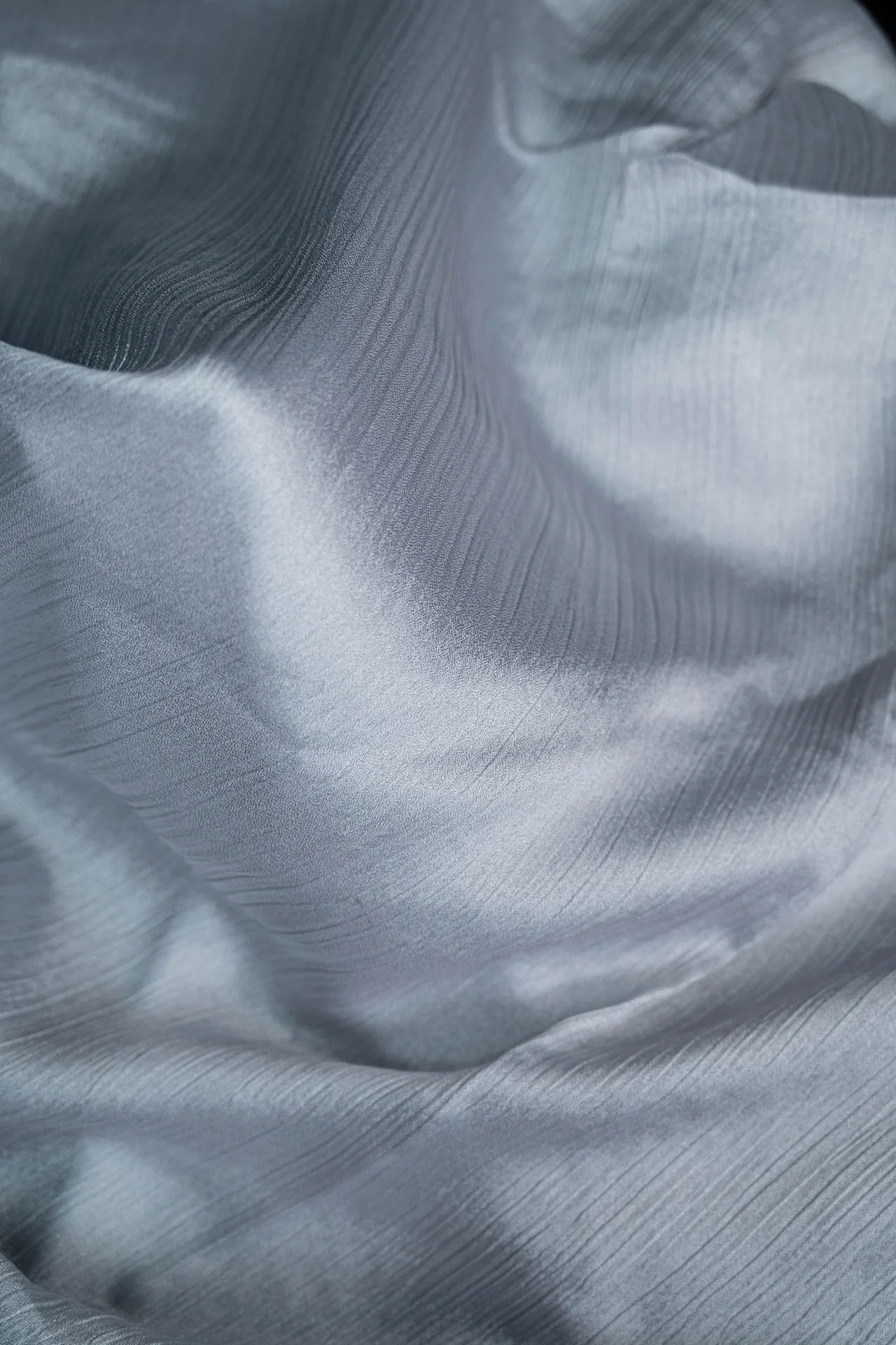 Luxe Crinkle Silk Staller
