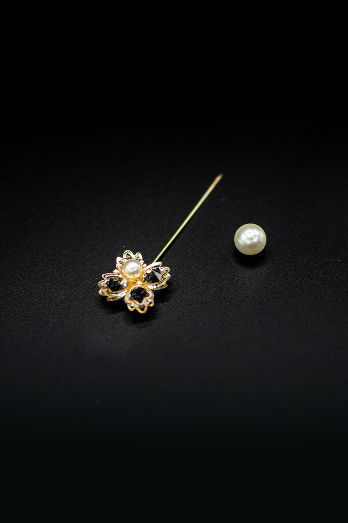 Flowered Pearl Pin