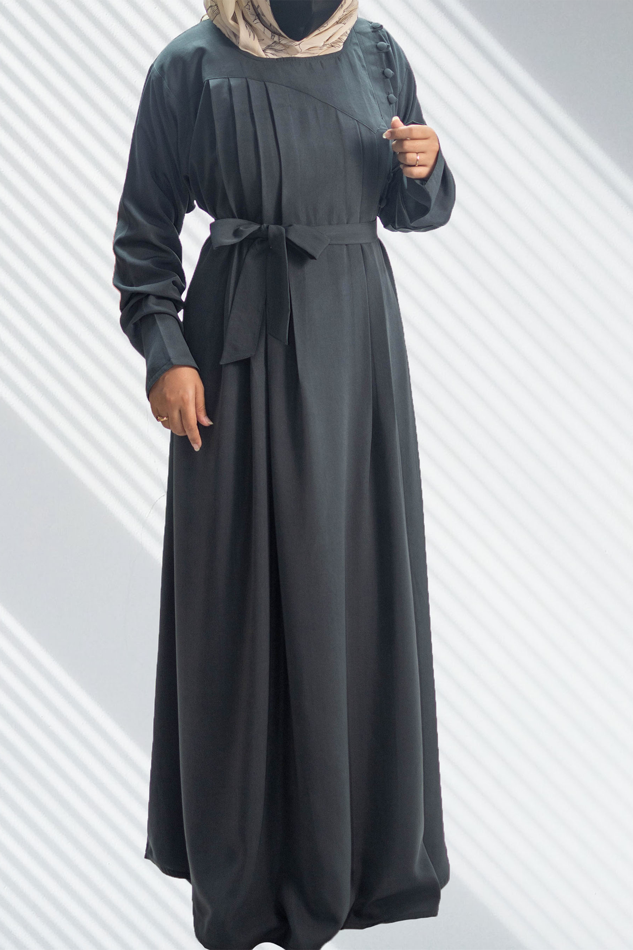 Platted Maxi - Dark Grey