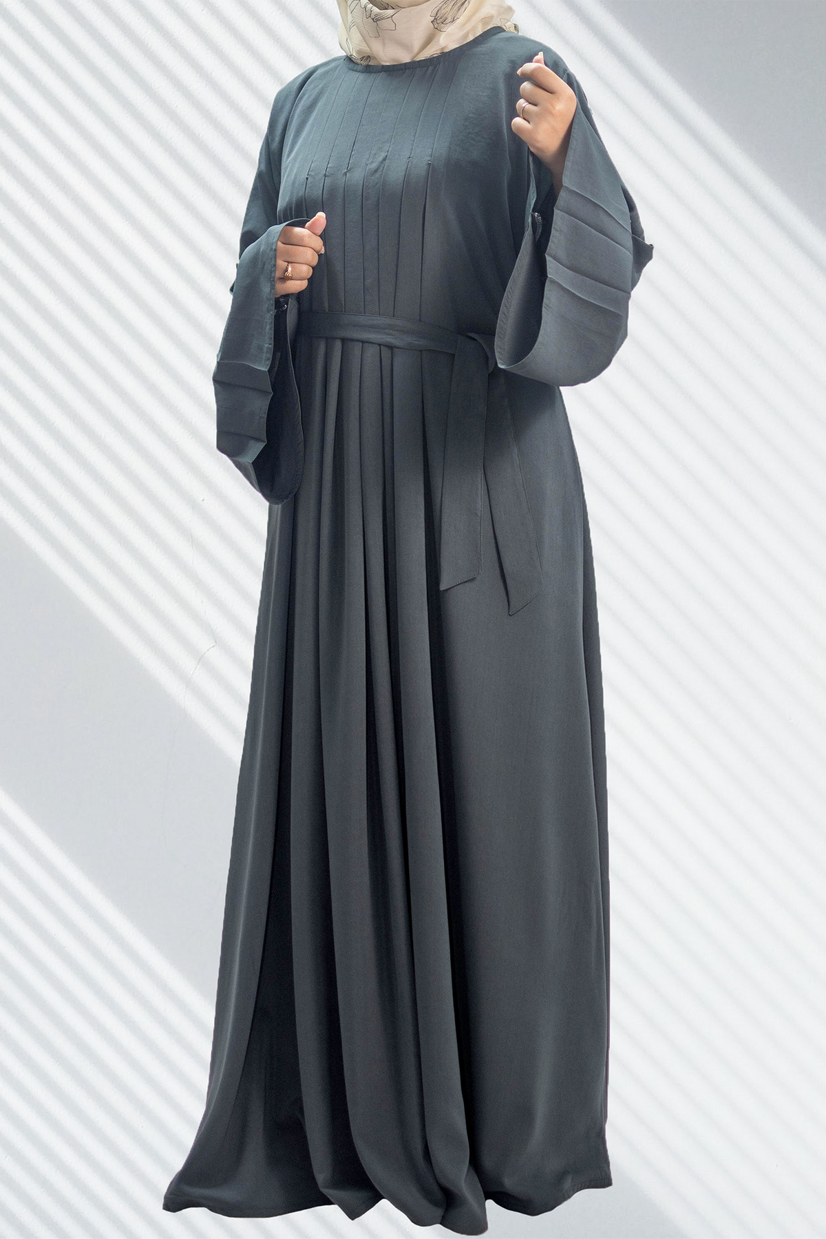 Platted Maxi With Long Sleeves- Dark Grey